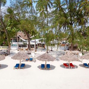 Seashore Beach Hotel
